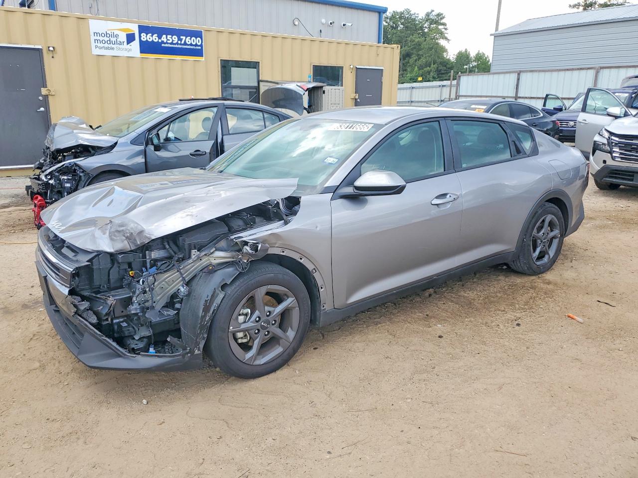 3KPFT4DE4SE091475 · 2025 KIA K4