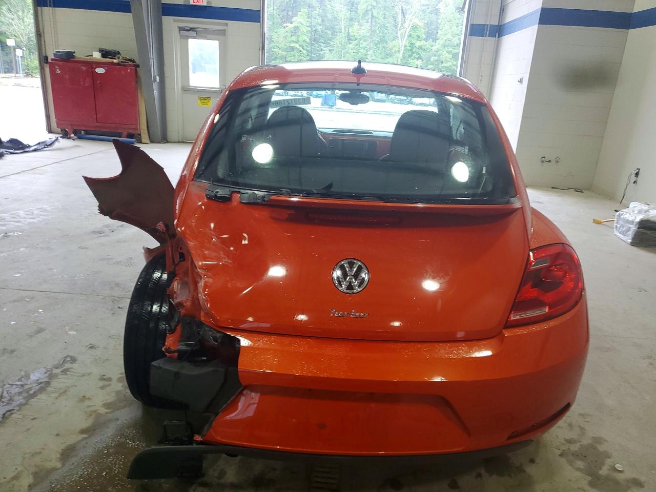 3VWJ17AT5GM617773 · 2016 VOLKSWAGEN BEETLE · 6/13