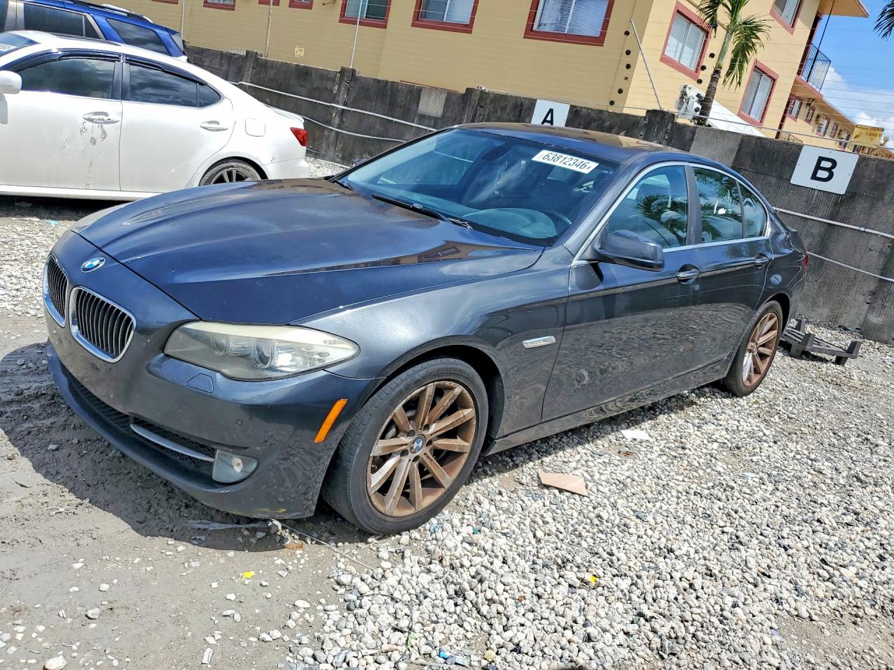 WBAFR7C56BC604490 · 2011 BMW 535