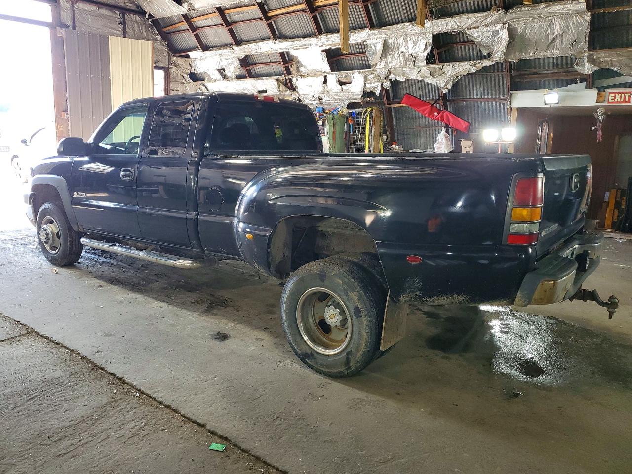 1GCJK39G83E356610 · 2003 CHEVROLET SILVERADO · 2/12