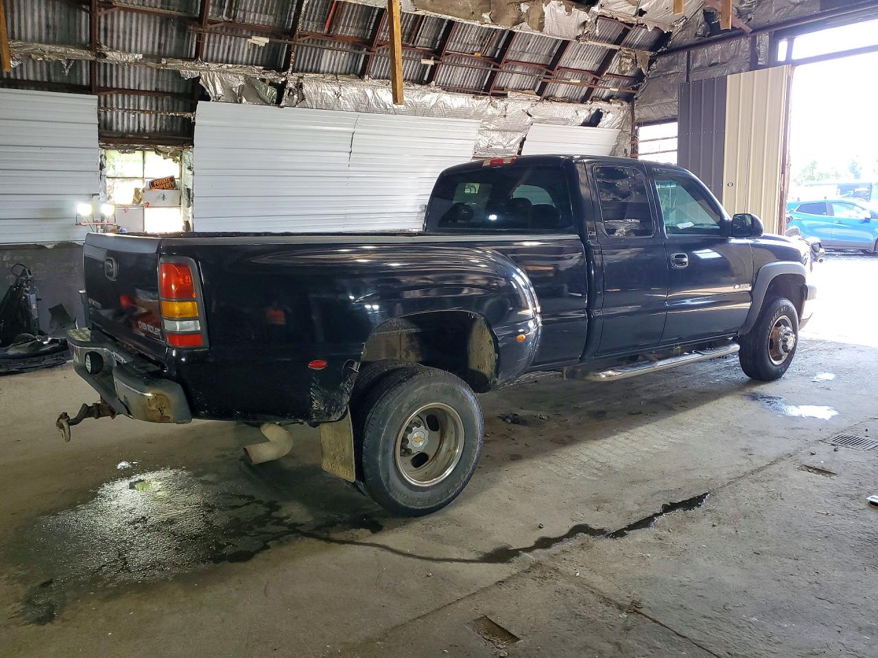1GCJK39G83E356610 · 2003 CHEVROLET SILVERADO · 3/12