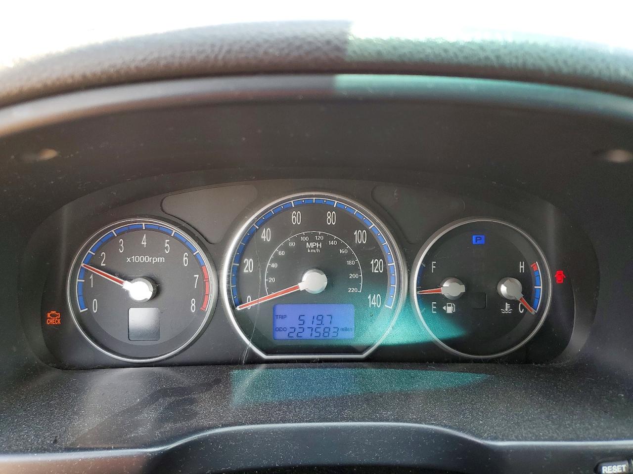 5NMSG73D28H154894 · 2008 HYUNDAI SANTA FE · 9/12