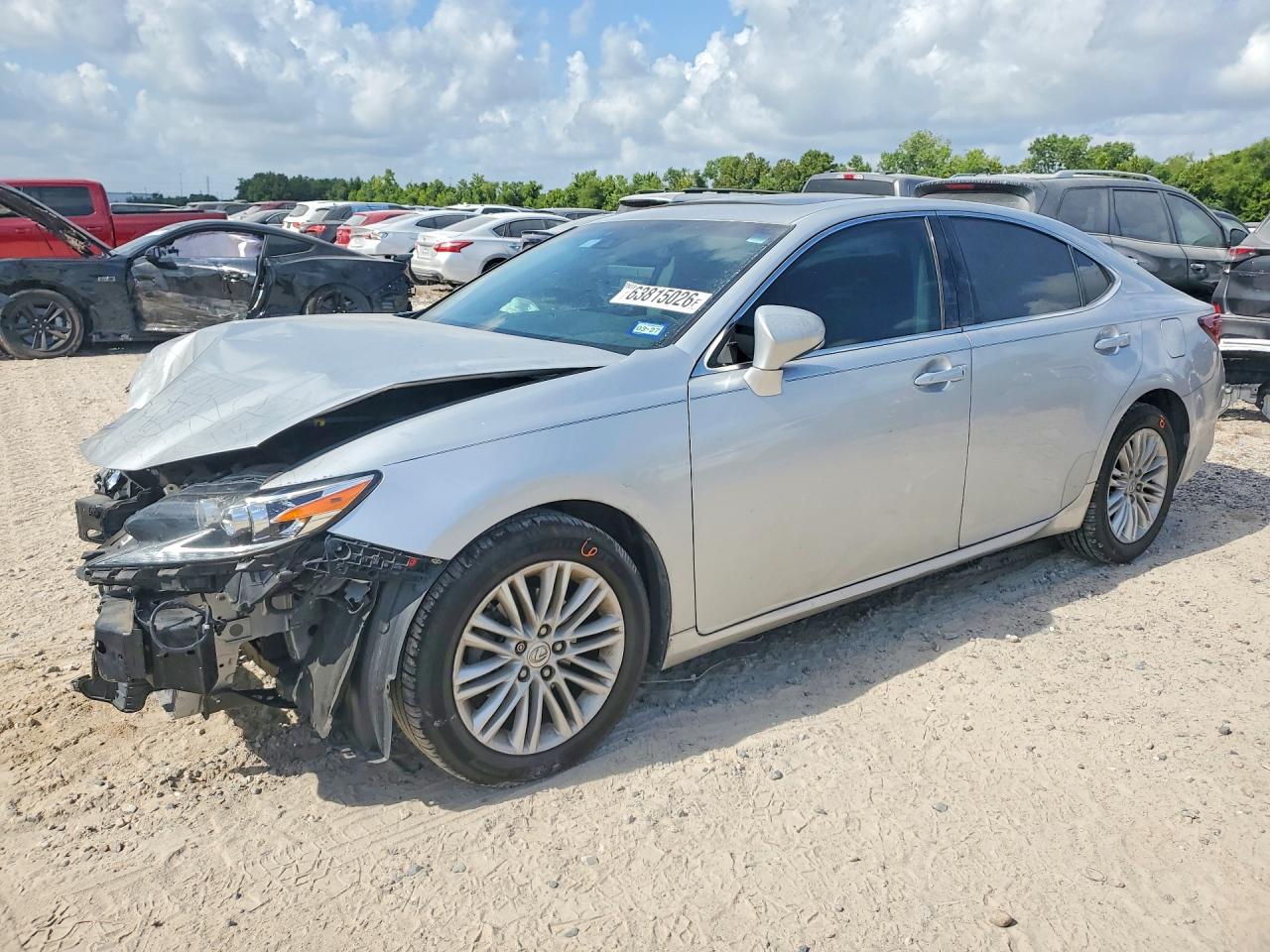 58ABK1GG4HU057774 · 2017 LEXUS ES