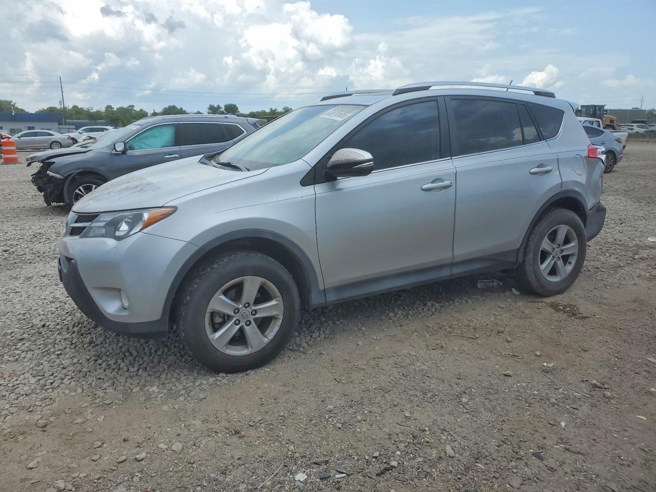 2T3WFREV9DW045148 · 2013 TOYOTA RAV4