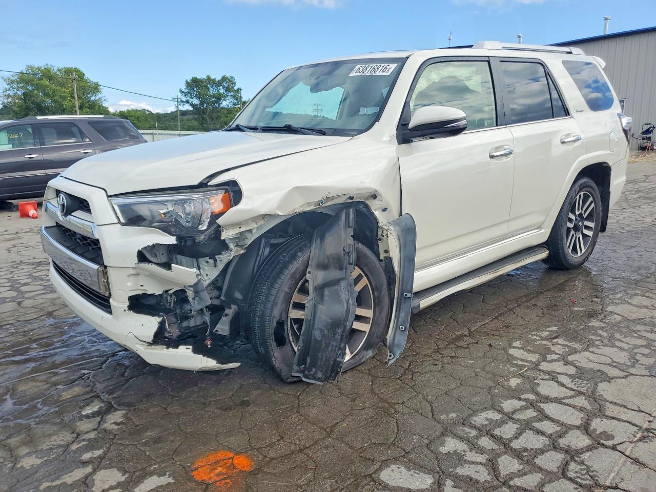 JTEBU5JR3J5508695 · 2018 TOYOTA 4RUNNER