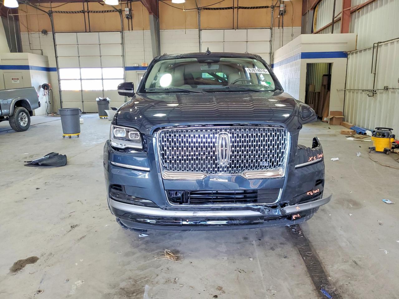5LMJJ2LG7REL24030 · 2024 LINCOLN NAVIGATOR · 5/13