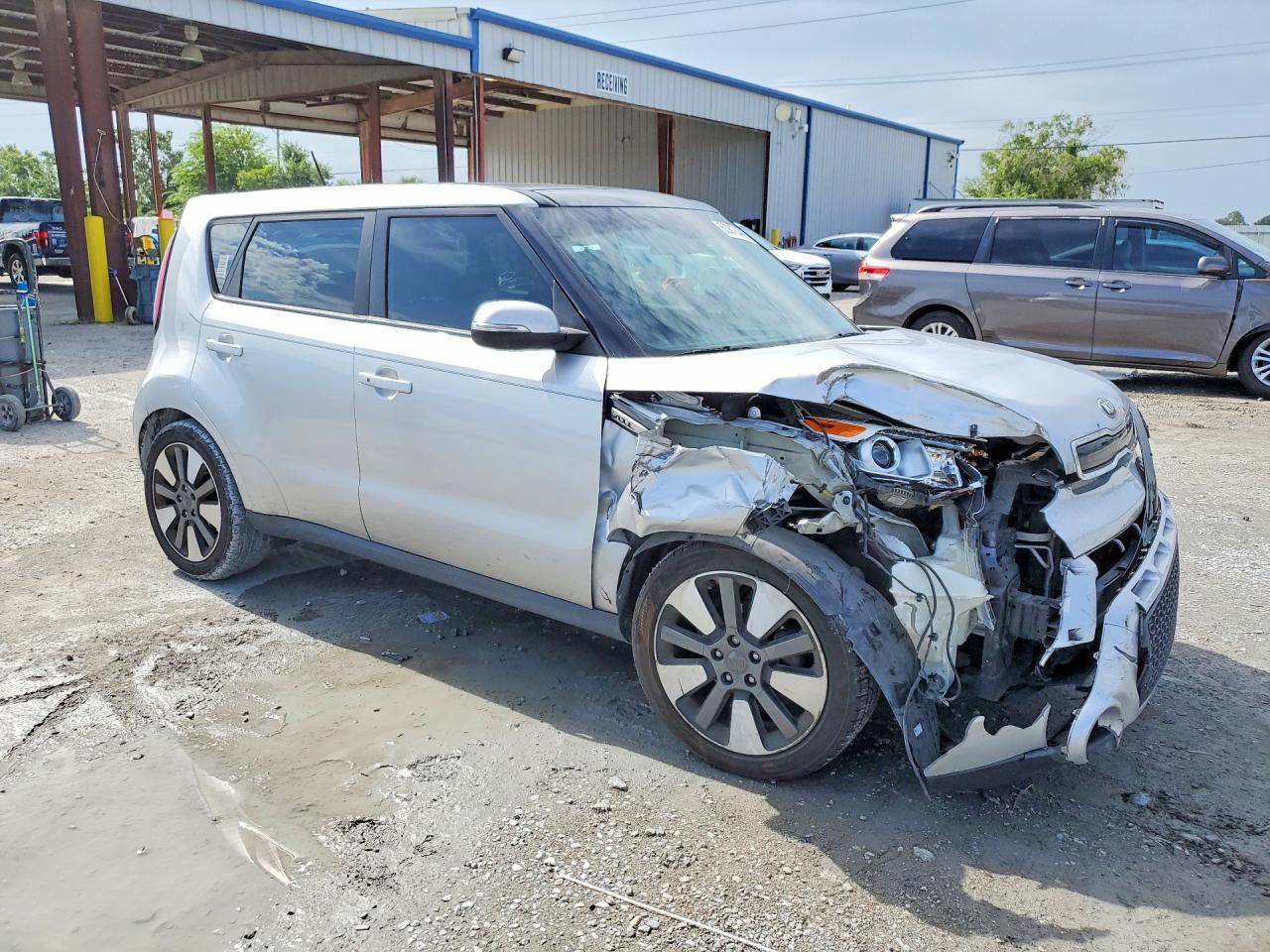 KNDJX3A57F7779179 · 2015 KIA SOUL · 4/13