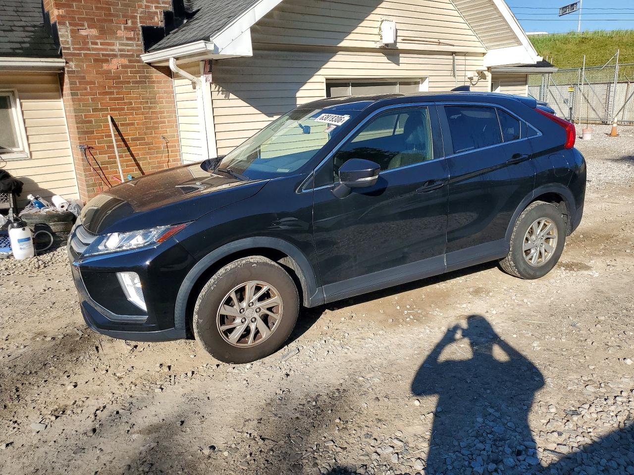 JA4AT3AA3KZ029392 · 2019 MITSUBISHI ECLIPSE CROSS