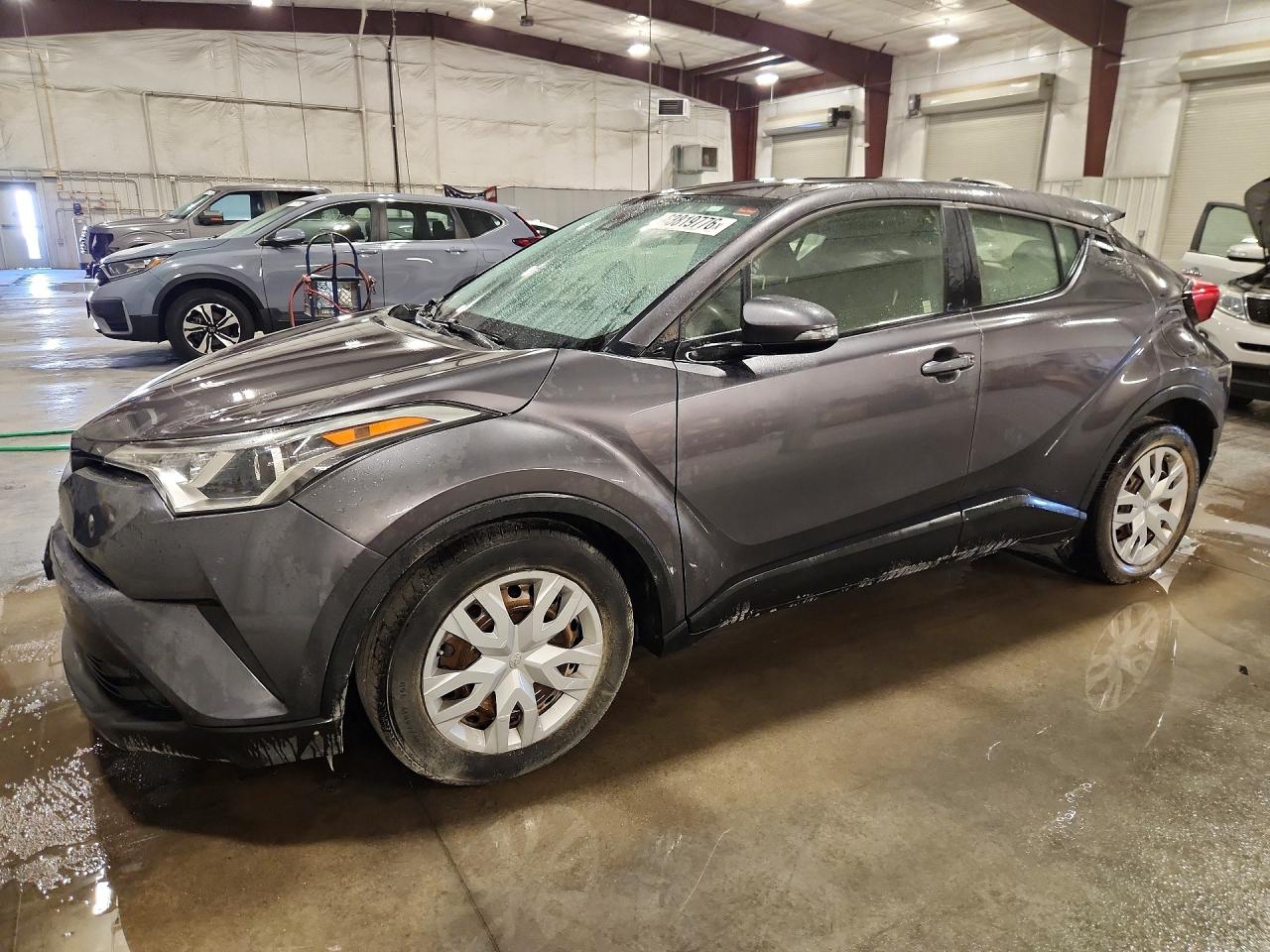 JTNKHMBX2K1019063 · 2019 TOYOTA C-HR