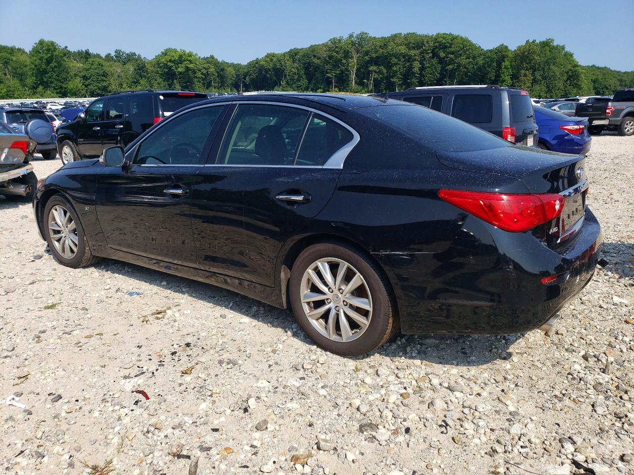 JN1BV7AR0FM421639 · 2015 INFINITI Q50 · 2/12