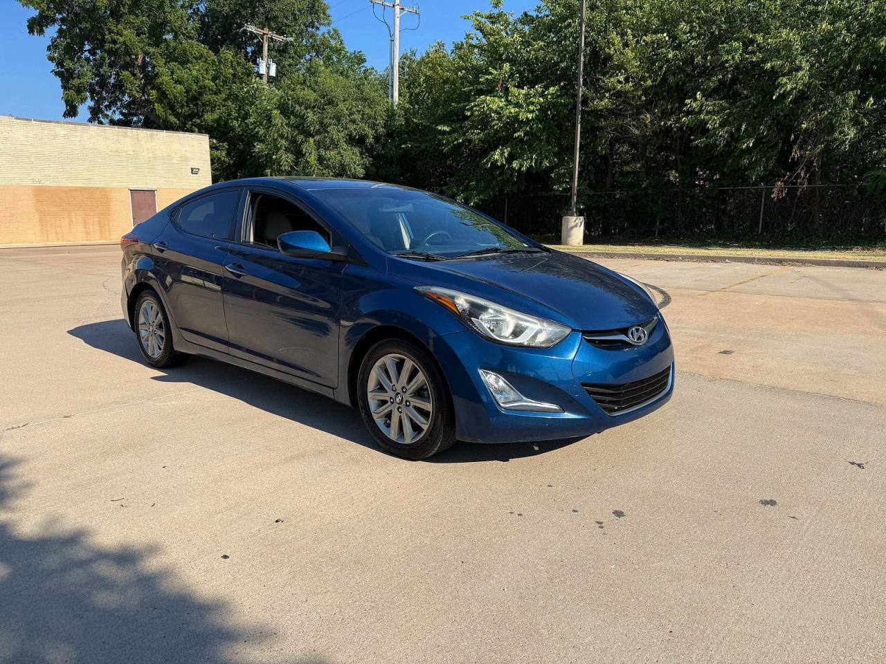 KMHDH4AE0EU184332 · 2014 HYUNDAI ELANTRA