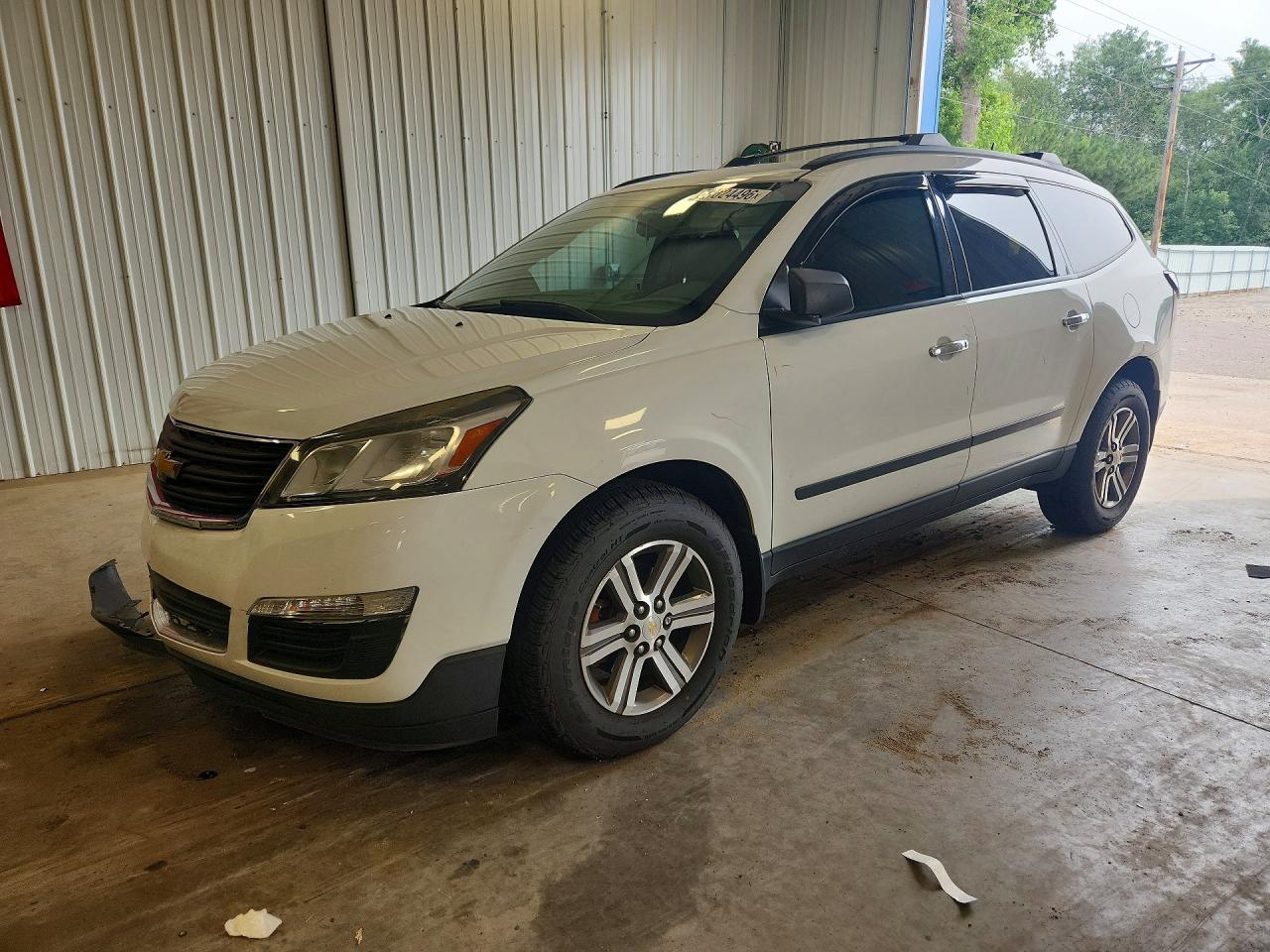 1GNKVFKD9HJ186616 · 2017 CHEVROLET TRAVERSE