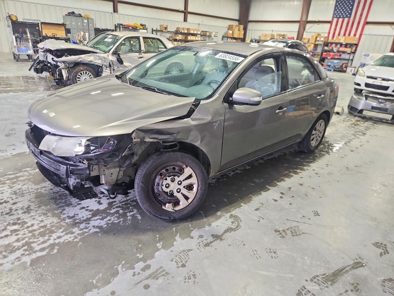 KNAFU4A23A5058224 · 2010 KIA FORTE
