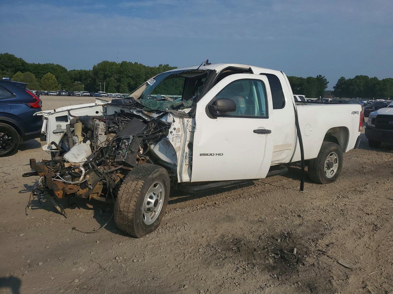 1GT22ZCG3DZ364317 · 2013 GMC SIERRA