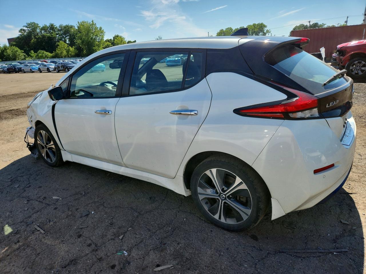 1N4BZ1CP8LC309219 · 2020 NISSAN LEAF · 2/13