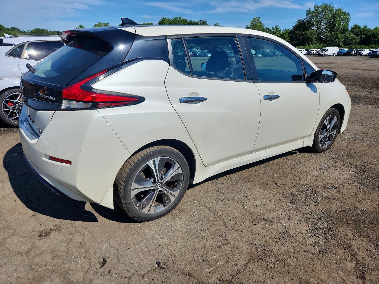 1N4BZ1CP8LC309219 · 2020 NISSAN LEAF · 3/13