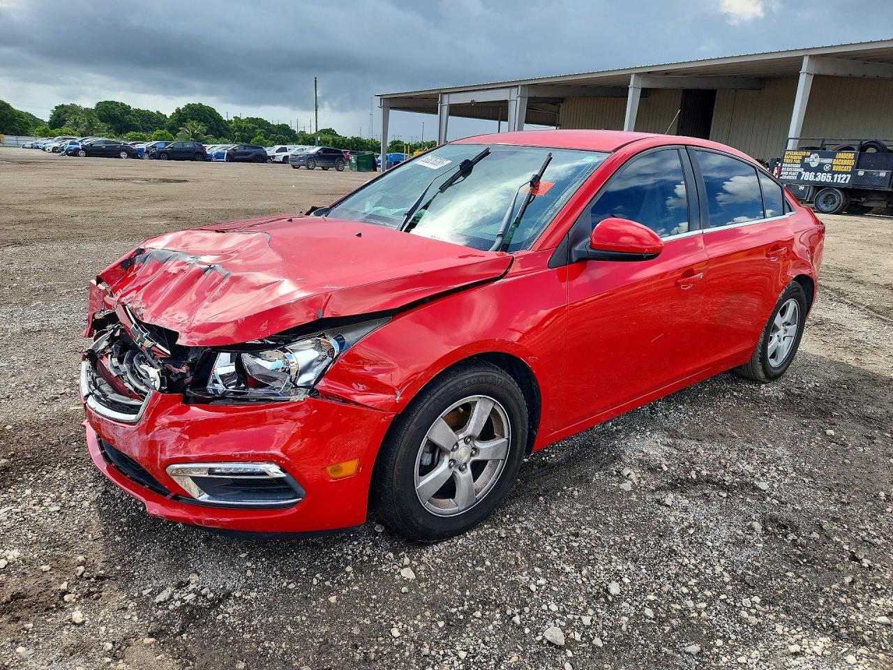 1G1PC5SB0F7148045 · 2015 CHEVROLET CRUZE
