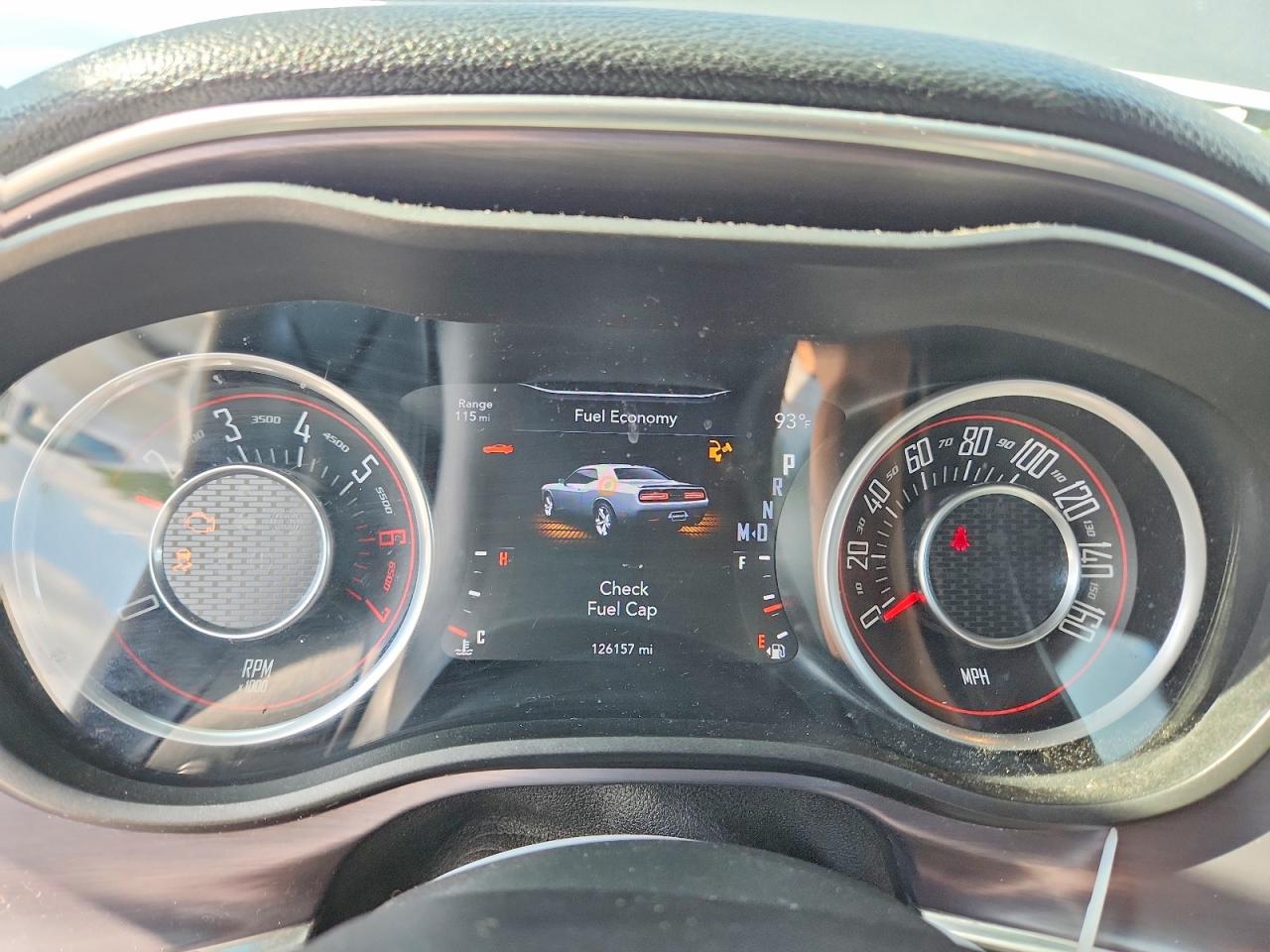 2C3CDZAT3FH702305 · 2015 DODGE CHALLENGER · 9/12