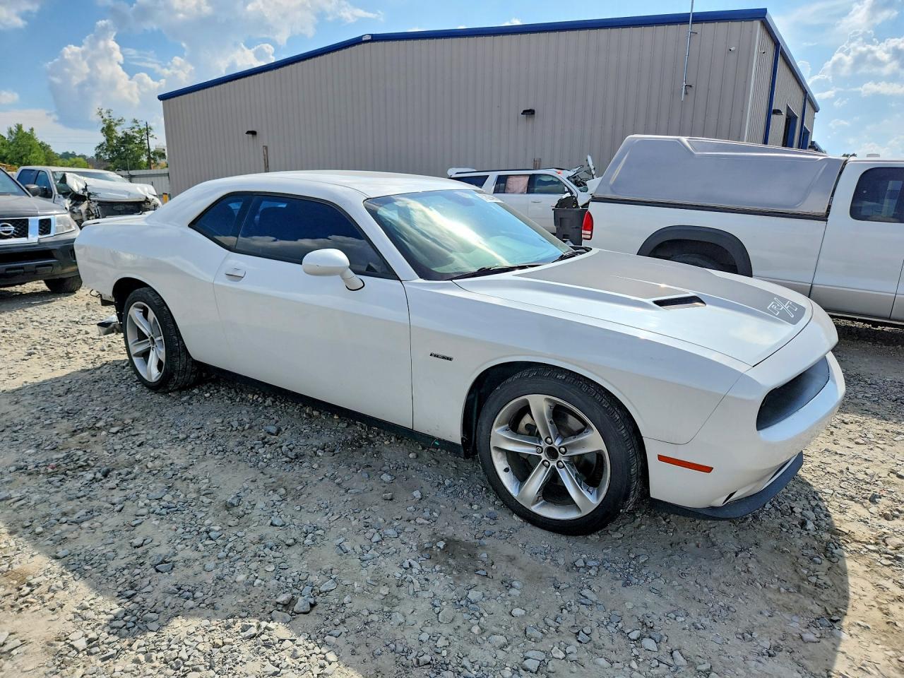 2C3CDZAT3FH702305 · 2015 DODGE CHALLENGER · 4/12