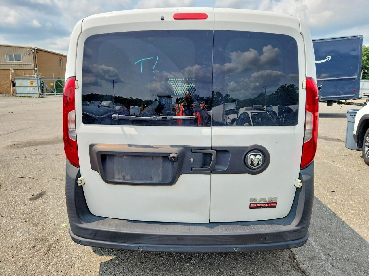 ZFBERFAB1H6E30438 · 2017 RAM PROMASTER CITY · 6/12