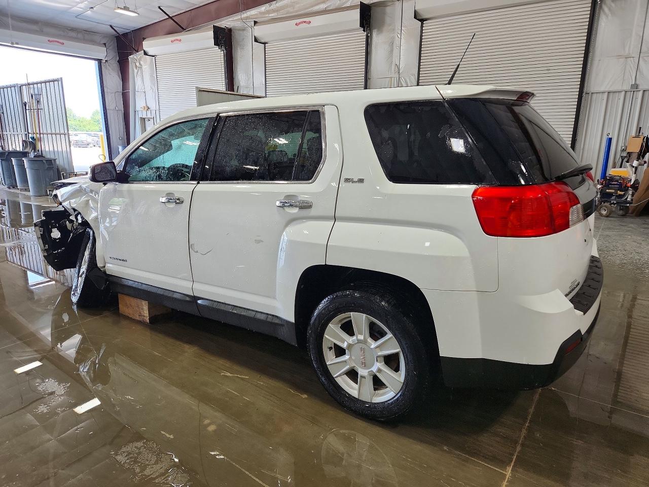 2GKALMEK2C6235996 · 2012 GMC TERRAIN · 2/12