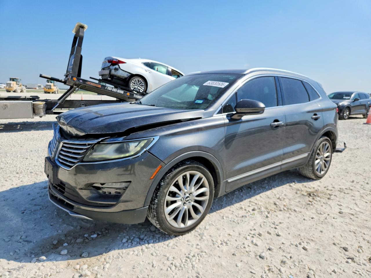 5LMCJ3C92HUL03896 · 2017 LINCOLN MKC