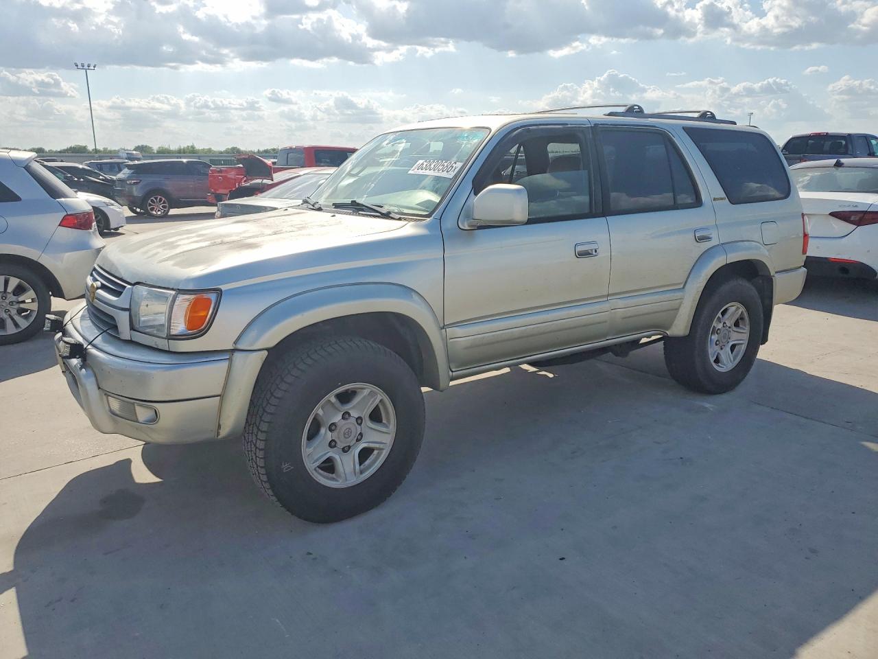 JT3HN87R5Y0273006 · 2000 TOYOTA 4RUNNER