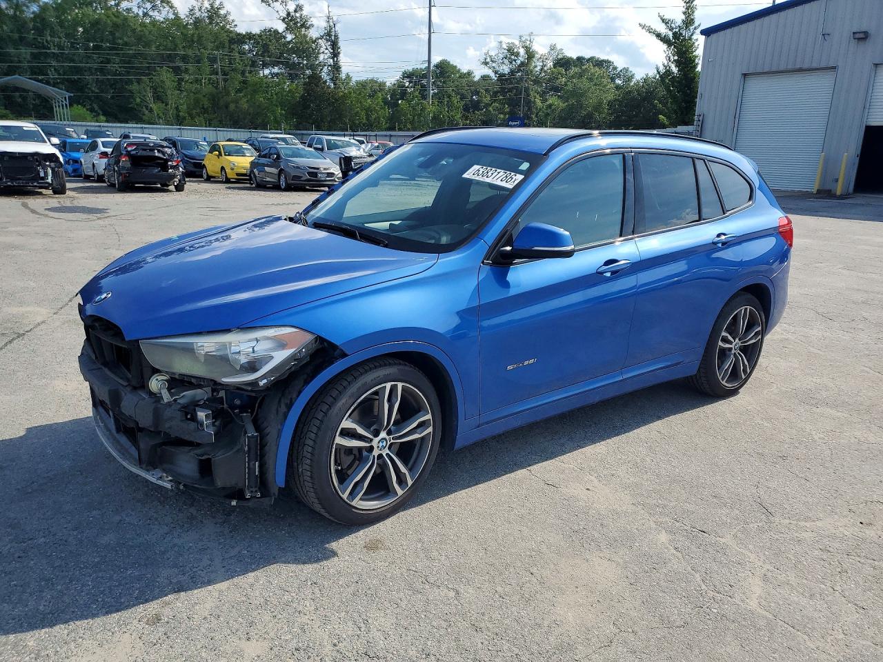 WBXHU7C33J5H42327 · 2018 BMW X1