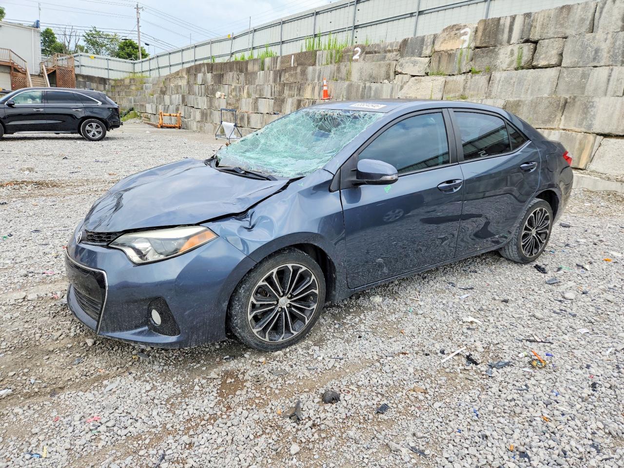 2T1BURHE9GC582486 · 2016 TOYOTA COROLLA