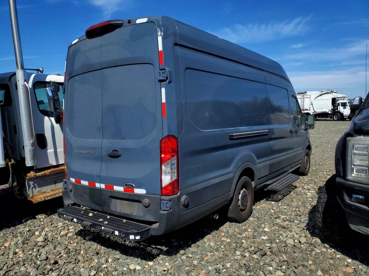 1FTBR3X89LKA87496 · 2020 FORD TRANSIT · 3/13