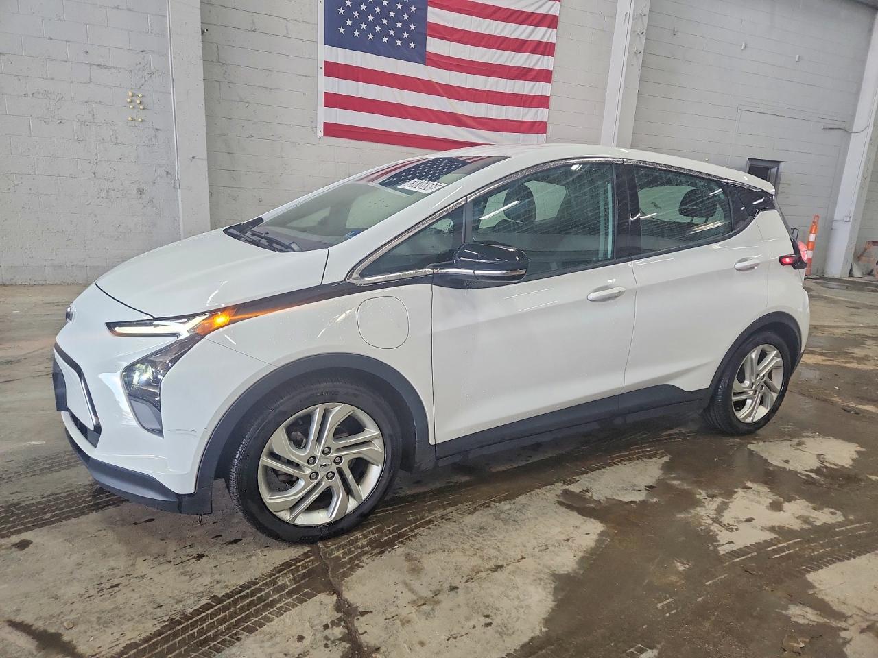 1G1FW6S04P4187215 · 2023 CHEVROLET BOLT EV