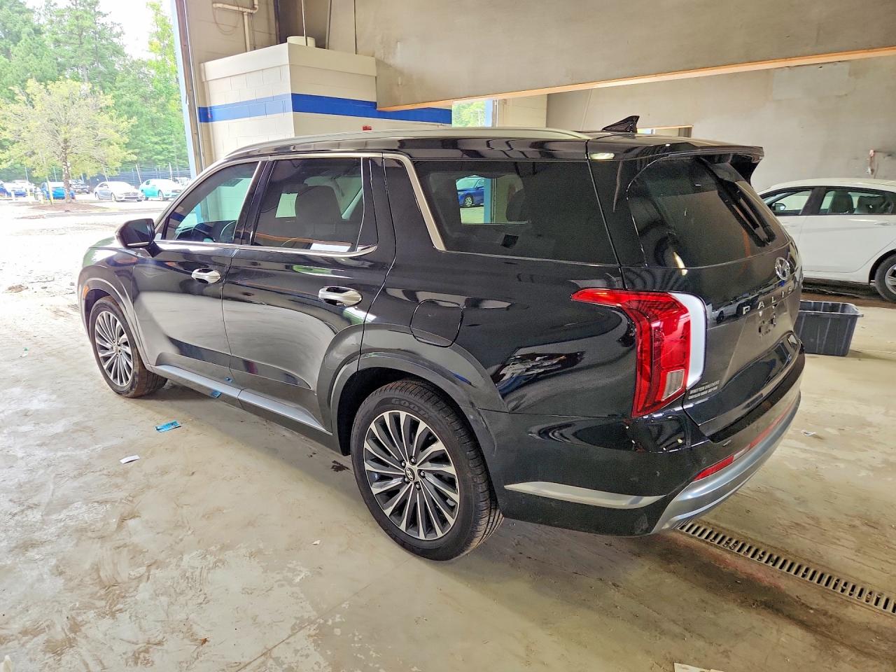 KM8R7DGE4RU658658 · 2024 HYUNDAI PALISADE · 2/13