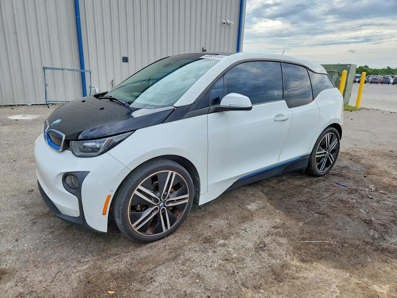 WBY1Z4C58EV276203 · 2014 BMW I3