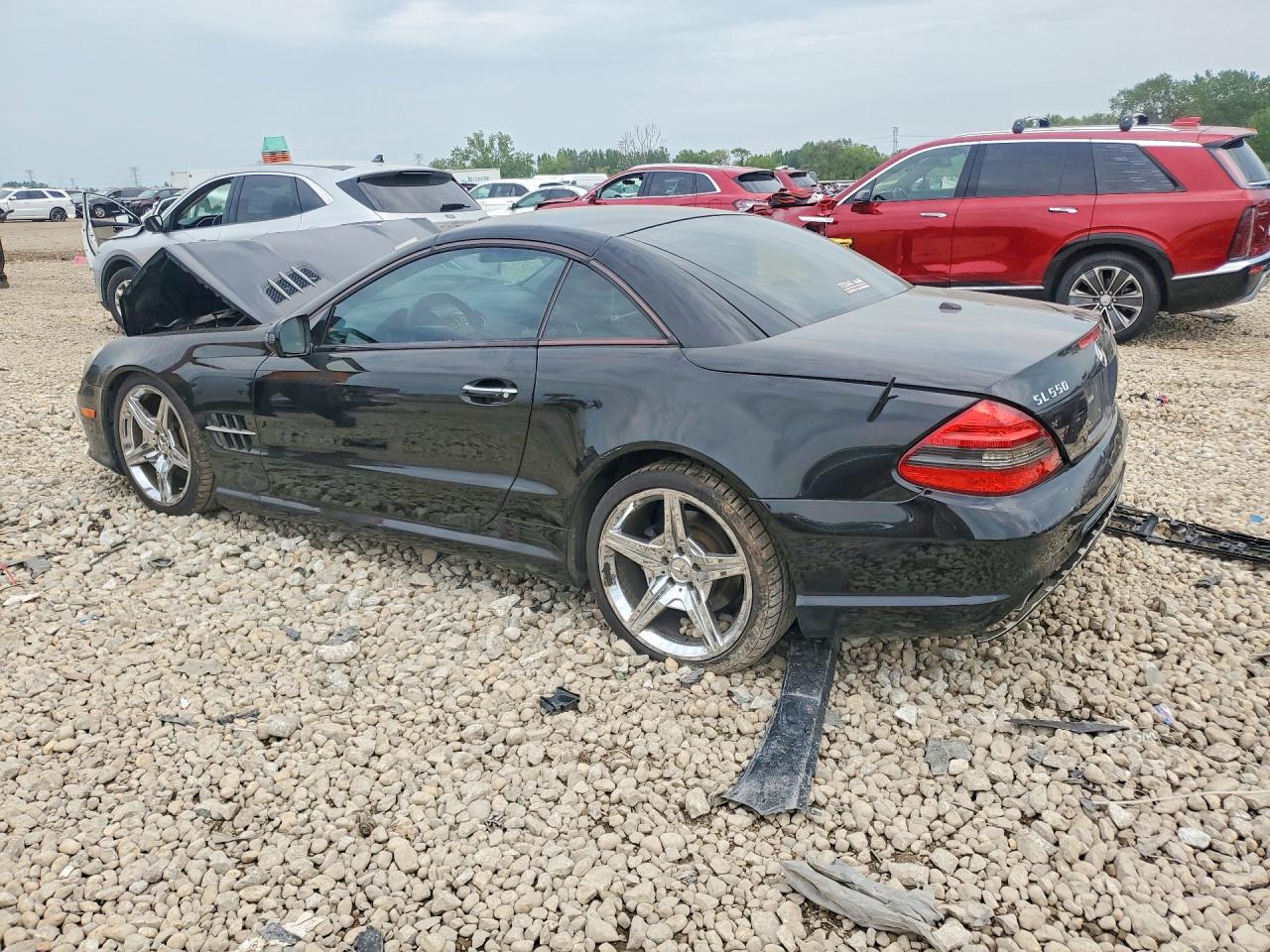 WDBSK7BA6BF161534 · 2011 MERCEDES-BENZ SL · 2/12