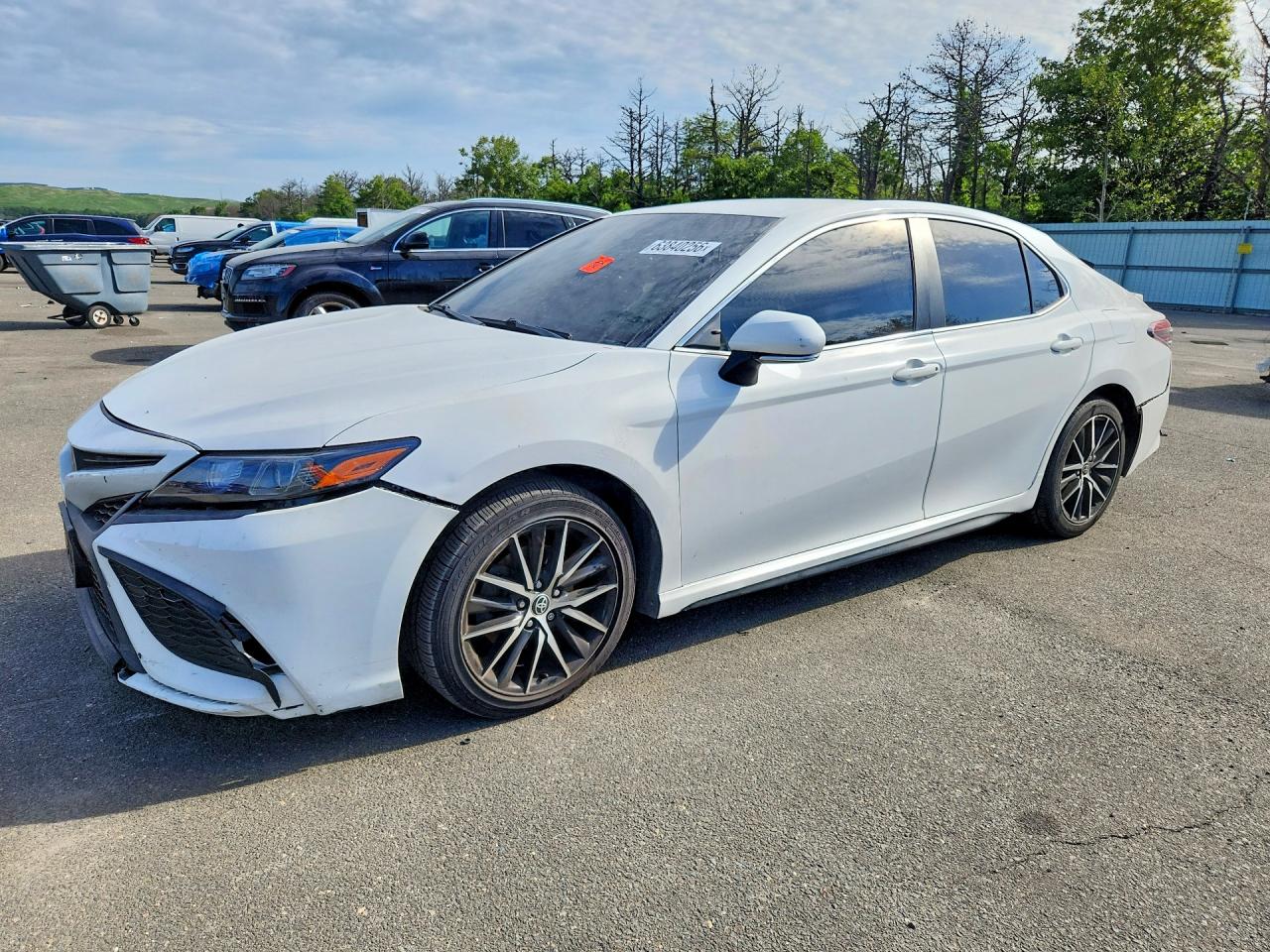 4T1G11AKXNU653402 · 2022 TOYOTA CAMRY