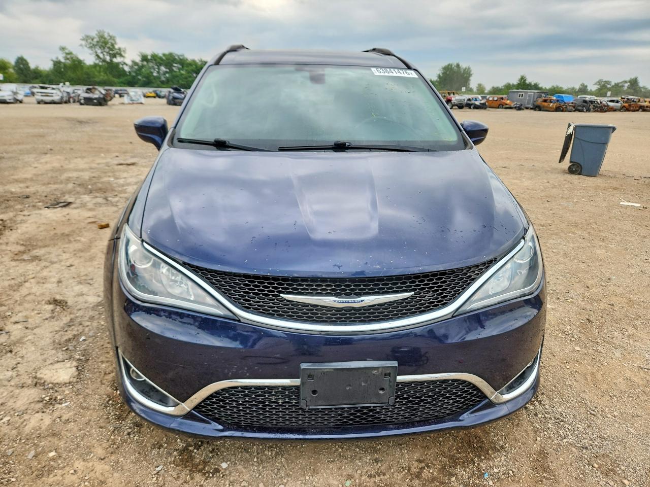2C4RC1BGXHR831828 · 2017 CHRYSLER PACIFICA · 5/12