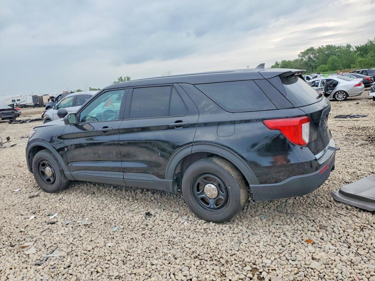 1FM5K8AB4NGA02231 · 2022 FORD EXPLORER · 2/14