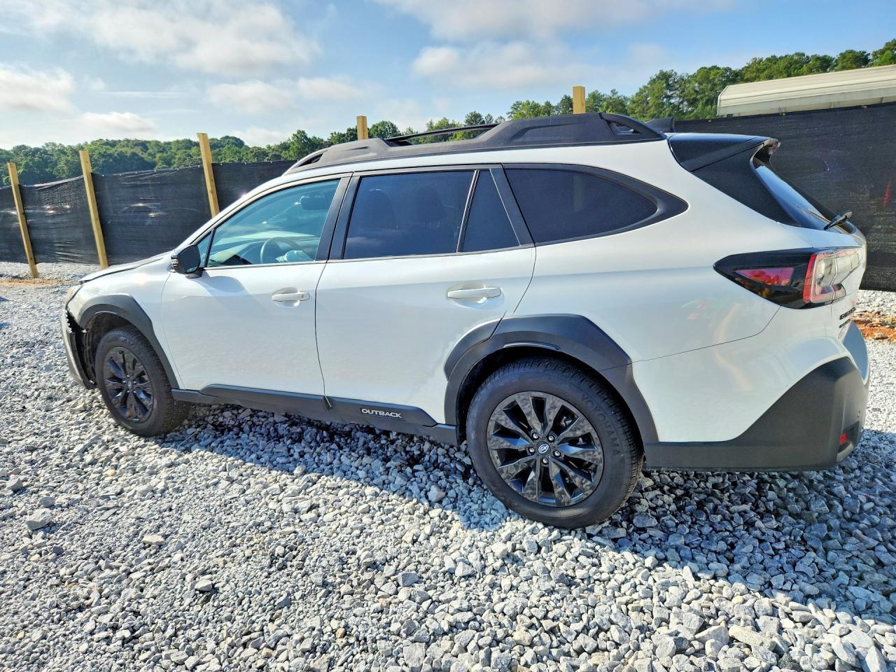 4S4BTALC2R3131398 · 2024 SUBARU OUTBACK · 2/13