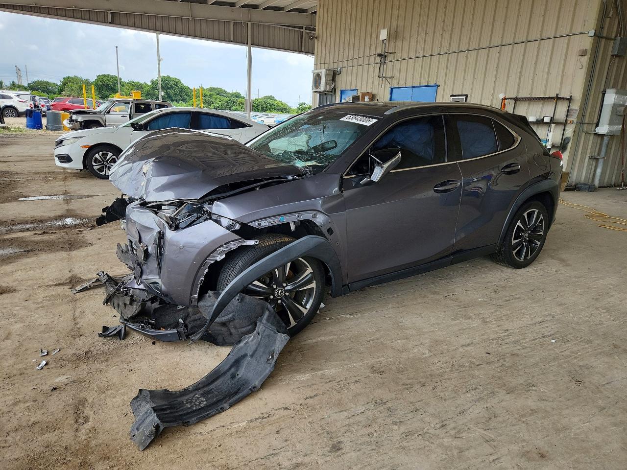 JTHP3JBH2M2033170 · 2021 LEXUS UX