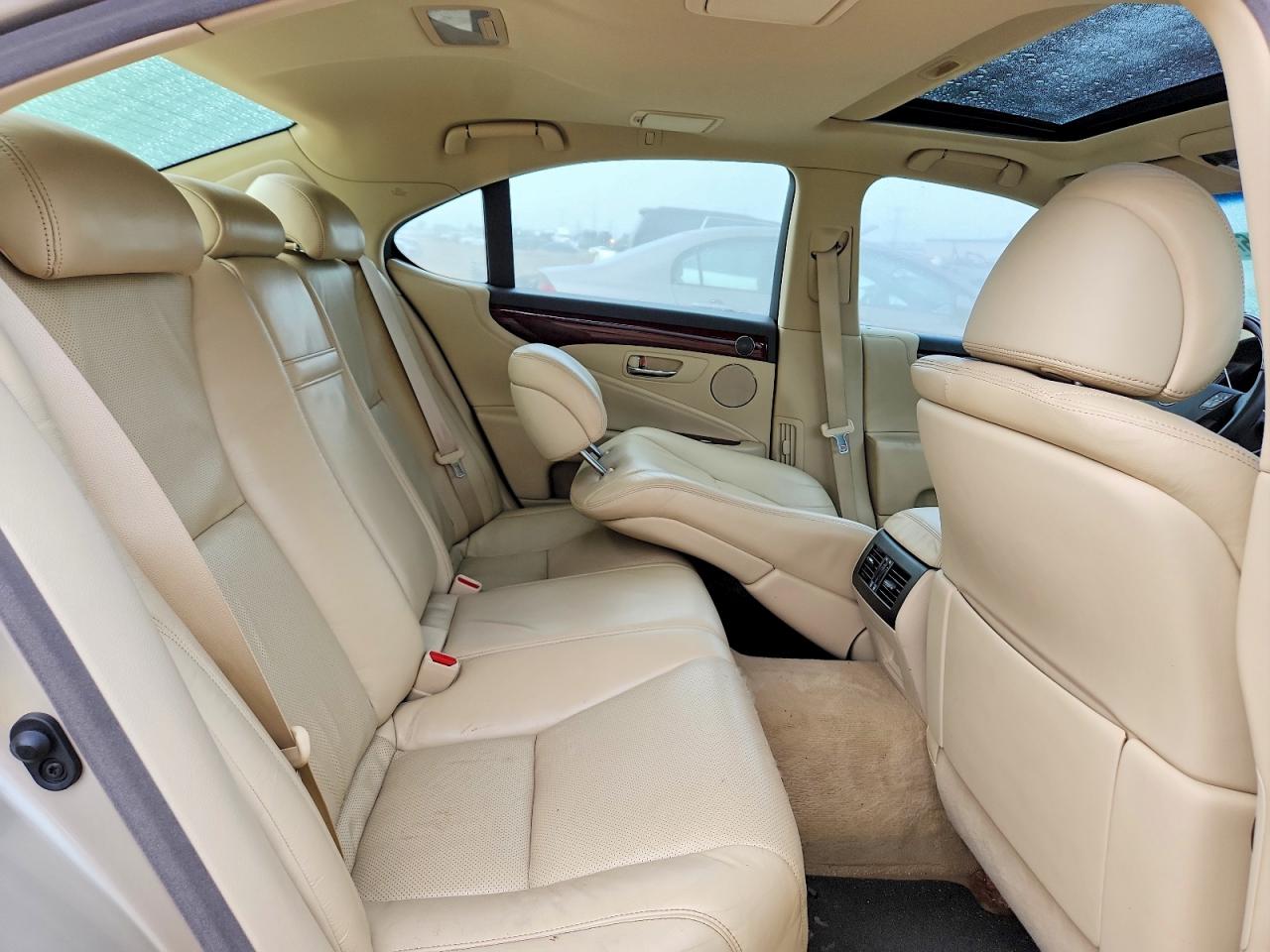 JTHCL5EF2C5014065 · 2012 LEXUS LS · 10/13