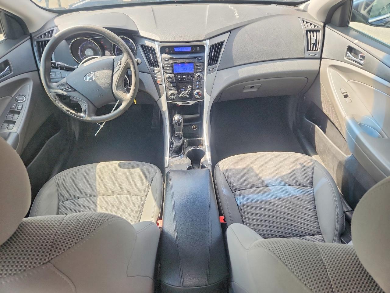 5NPEB4AC1DH624284 · 2013 HYUNDAI SONATA · 8/12