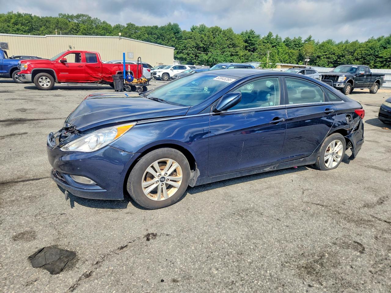 5NPEB4AC1DH624284 · 2013 HYUNDAI SONATA