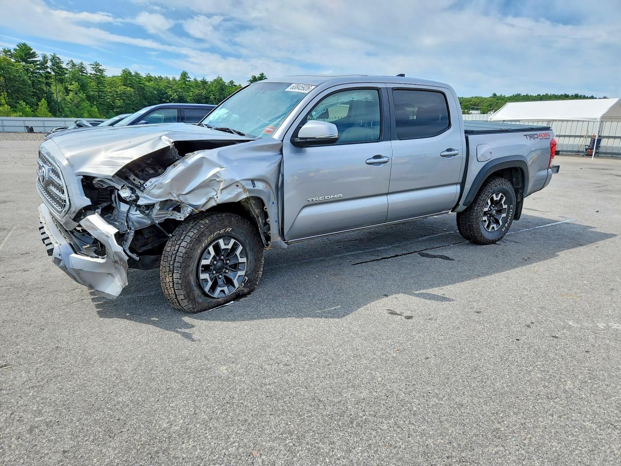 3TMCZ5AN9HM069692 · 2017 TOYOTA TACOMA