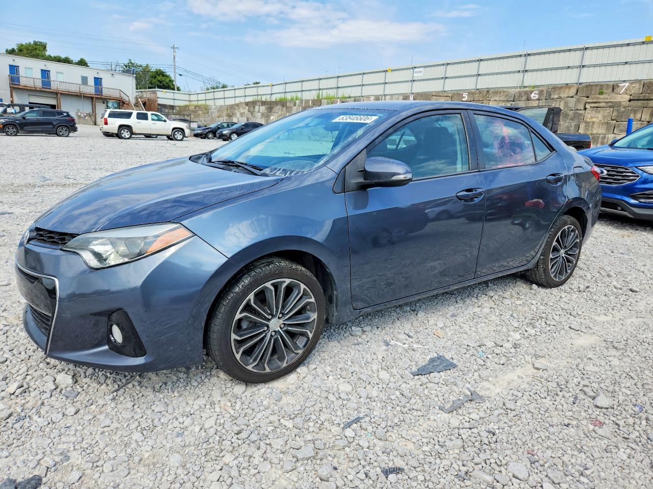 2T1BURHE7FC445318 · 2015 TOYOTA COROLLA