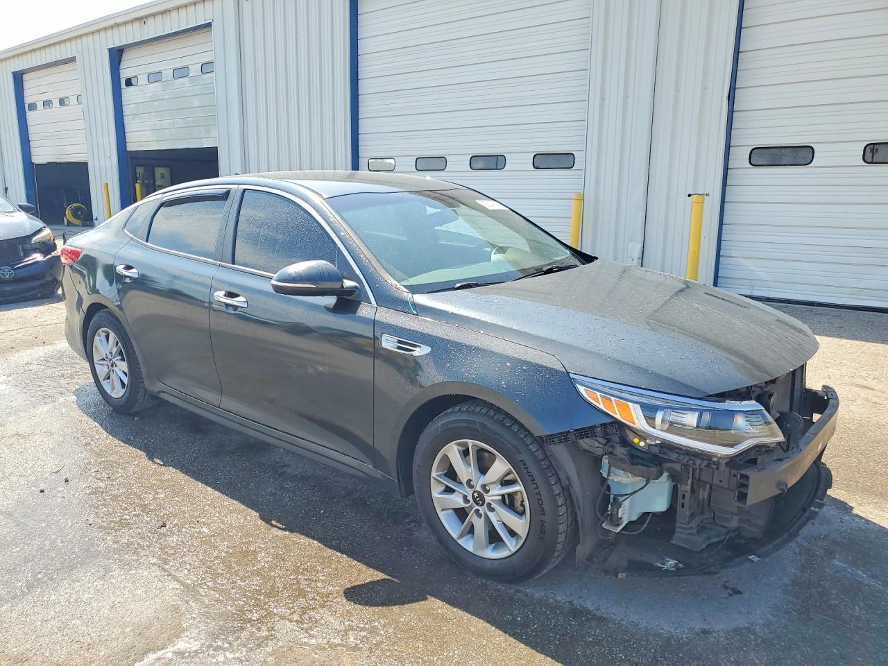 KNAGT4L38G5072660 · 2016 KIA OPTIMA · 4/13