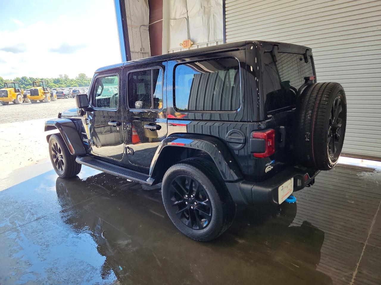 1C4JJXP69NW153579 · 2022 JEEP WRANGLER UNLIMITED · 2/12