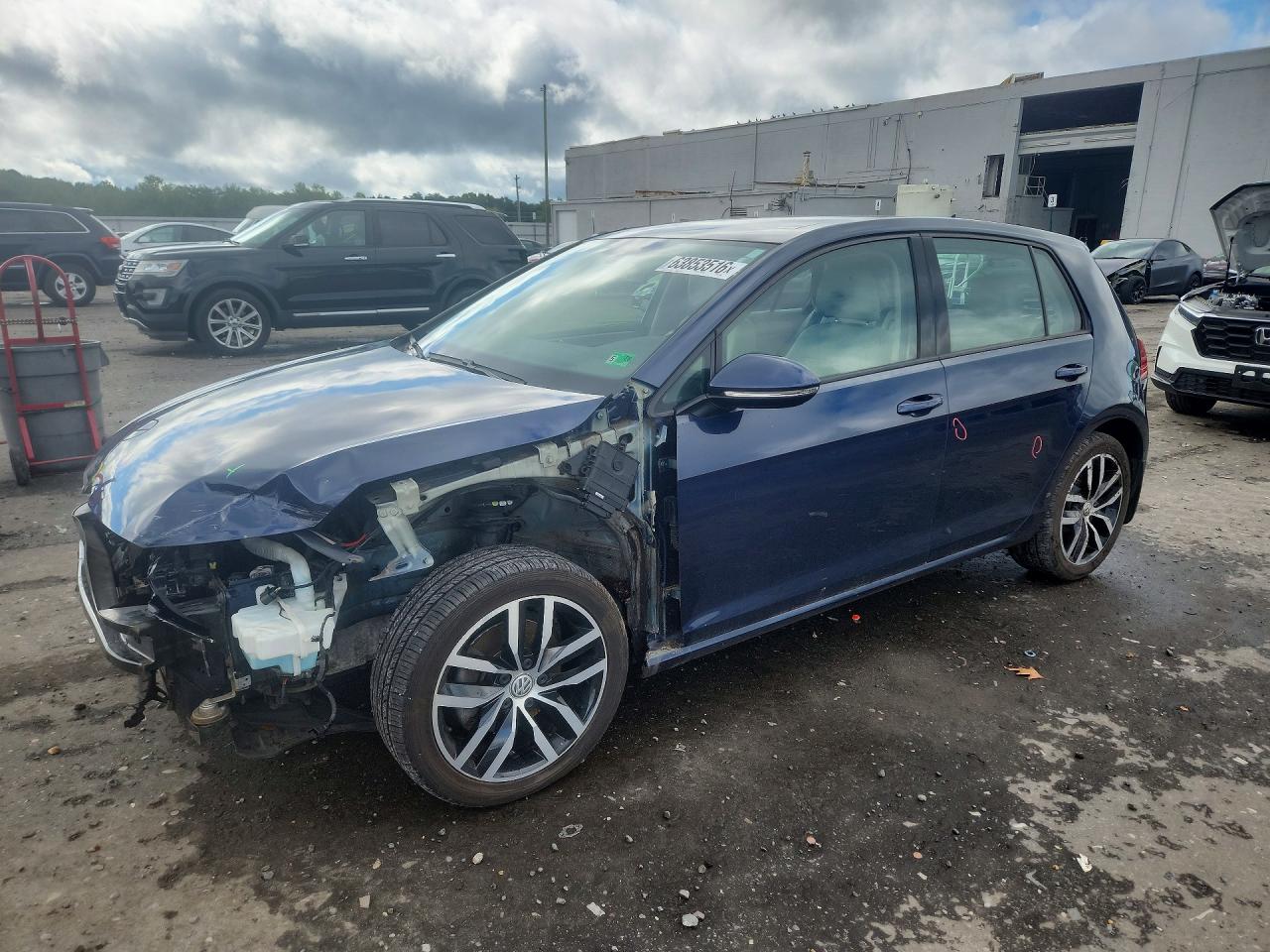3VW217AU2GM016673 · 2016 VOLKSWAGEN GOLF