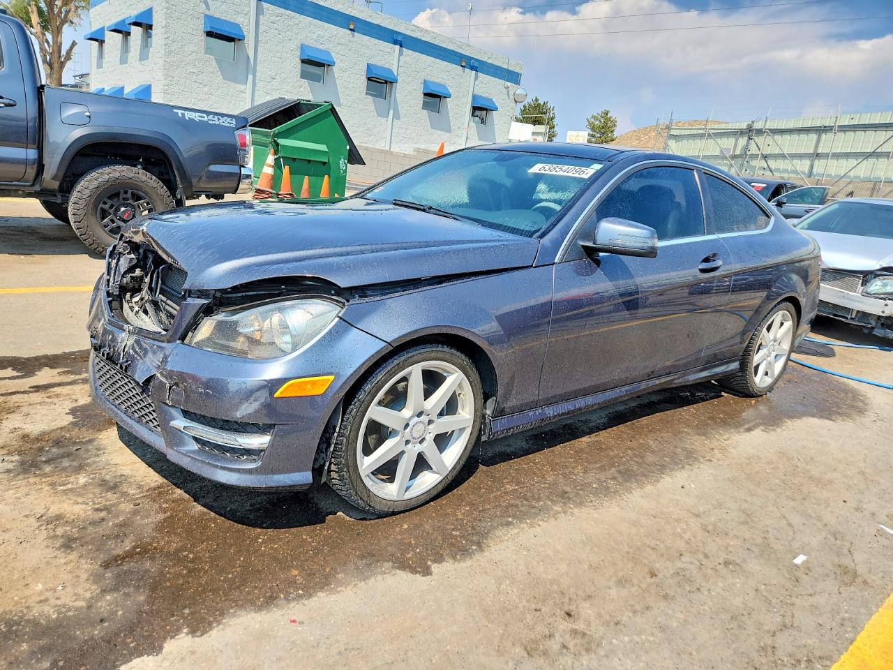 WDDGJ4HB8DG068722 · 2013 MERCEDES-BENZ C