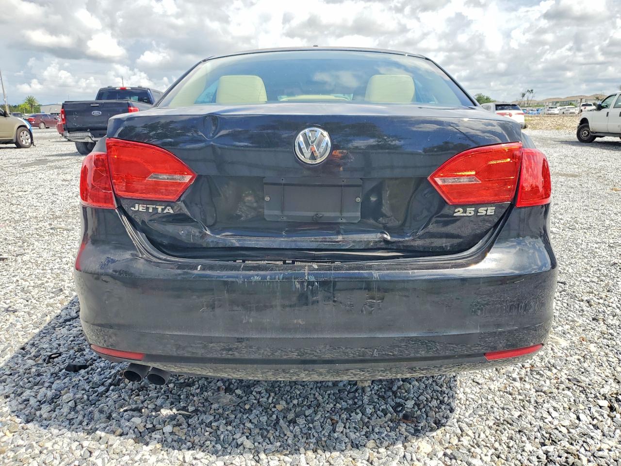 3VWDX7AJ0DM297915 · 2013 VOLKSWAGEN JETTA · 6/12