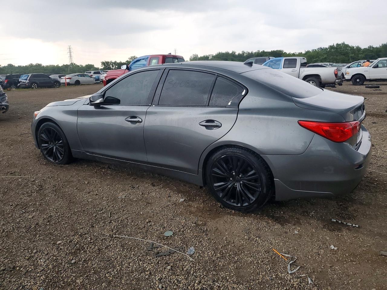 JN1EV7AP1HM735329 · 2017 INFINITI Q50 · 2/12